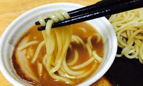 チャーシュー具付きつけ麺